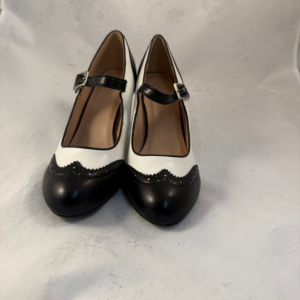 J Adams Kym Mary Jane Oxford Pumps Black and White, Vintage Inspired, Academia - Picture 2 of 11